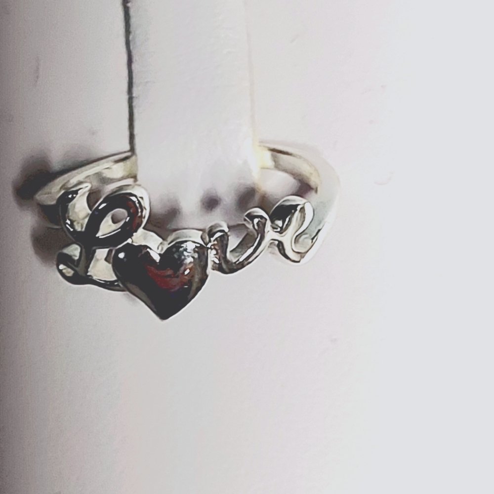 "LOVE" 925 STERLING SILVER RING BRAND NEW US 5